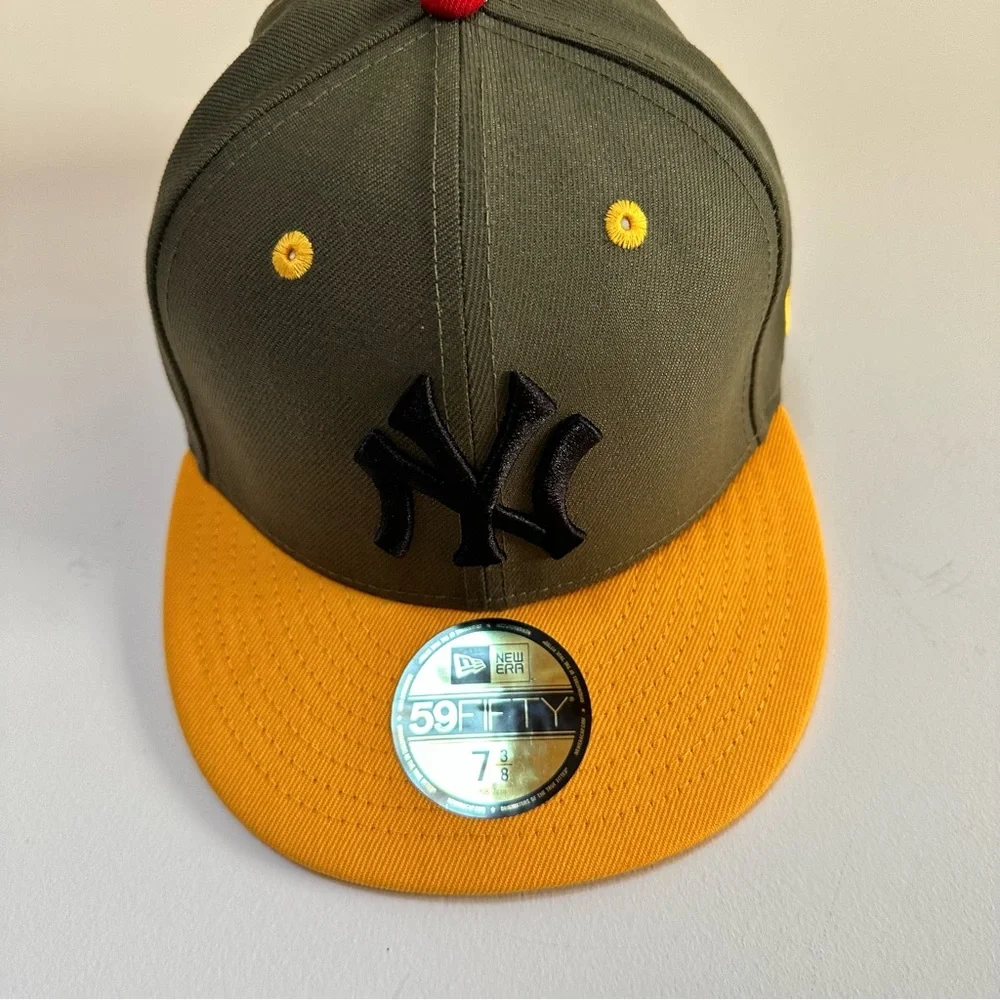 Urban Outfitters New Era Jae Tips UO Exclusive New York Yankees MLB Hat
